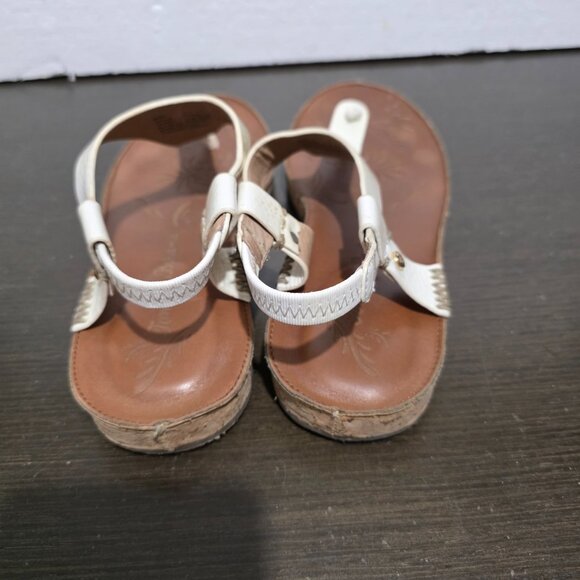 Tommy Bahama Off White Leather Thong Sandals 7 - Picture 9 of 11